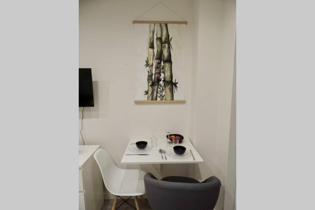 Le Tropi-Cosy - Studio Aux Portes De Paris Apartment Gentilly Bagian luar foto